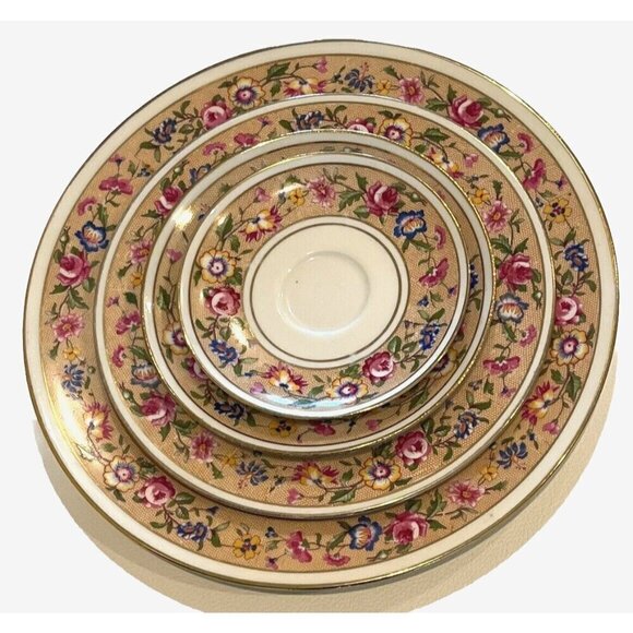 C. AHRENFELDT FRANCE Depose Limoges Floral - 4 Plates Set - Made in France - Picture 1 of 9